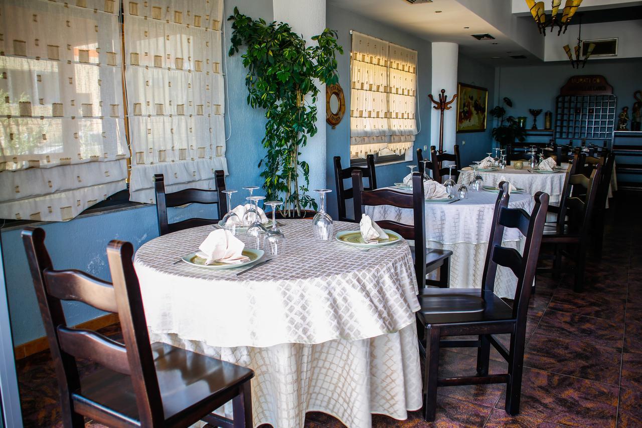 Hotel La Quercia Durres Ngoại thất bức ảnh