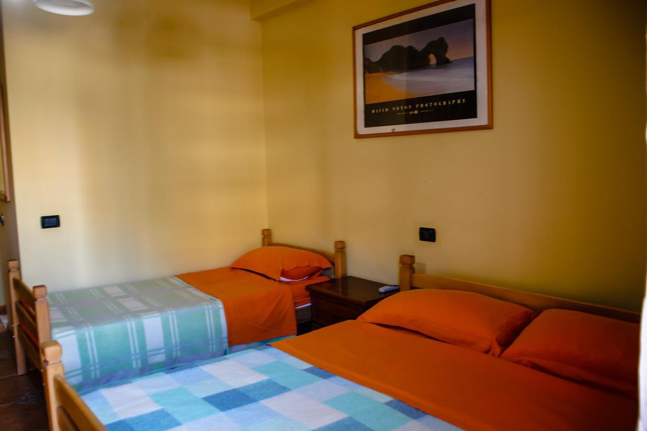 Hotel La Quercia Durres Ngoại thất bức ảnh